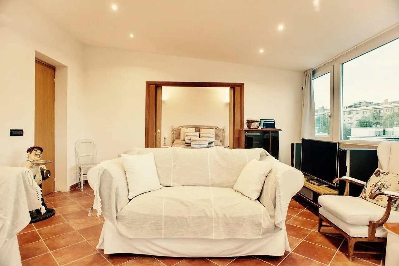 Vatican Next Door Bed & Breakfast Rome
